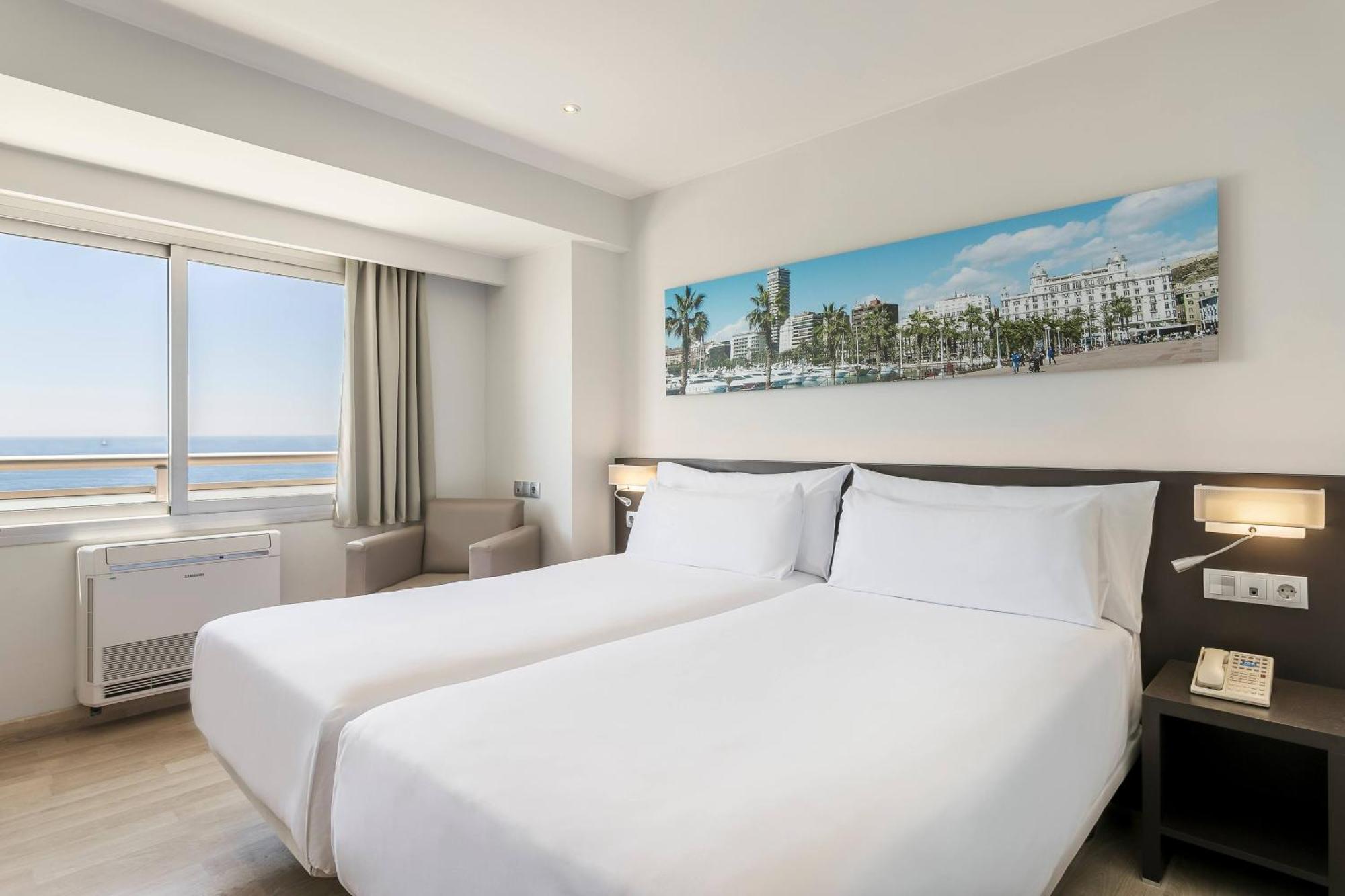 Habitación Familiar con vistas al mar